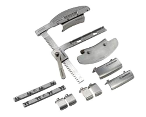 OctoBase® Sternal Retractor